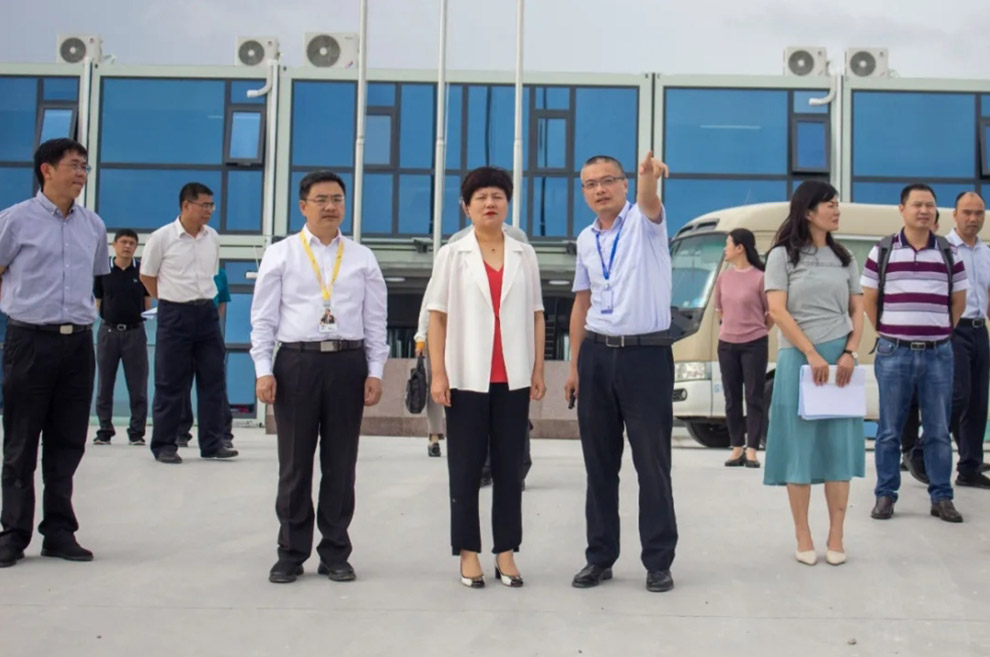 �������ʹ���-׷�󿵽�,����һ������