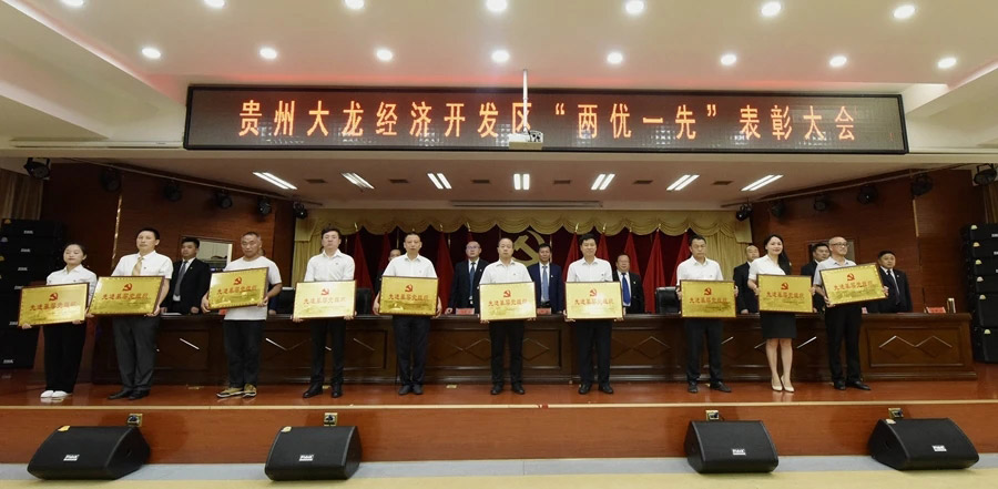 �������ʹ���-׷�󿵽�,����һ������