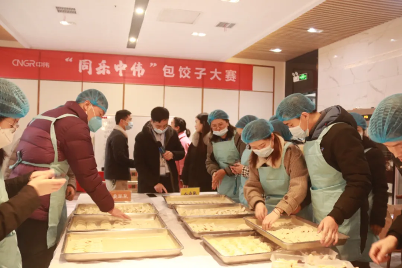 �������ʹ���-׷�󿵽�,����һ������