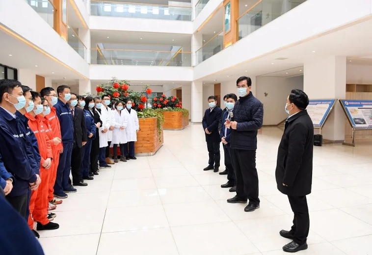 �������ʹ���-׷�󿵽�,����һ������