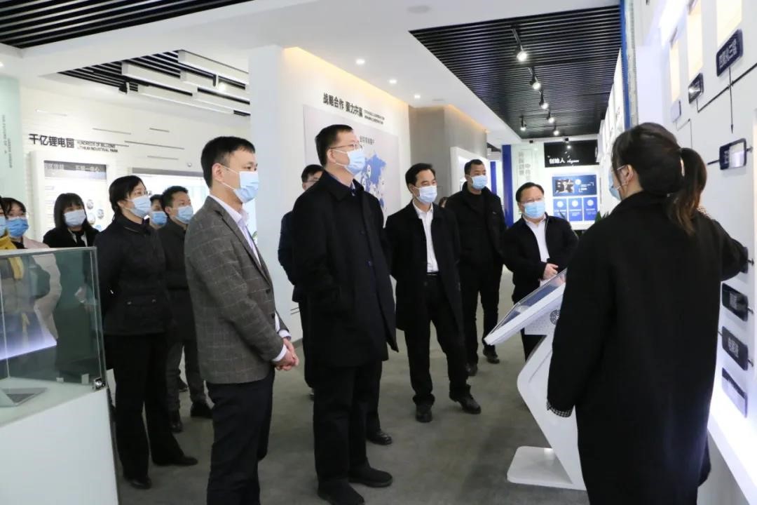 �������ʹ���-׷�󿵽�,����һ������