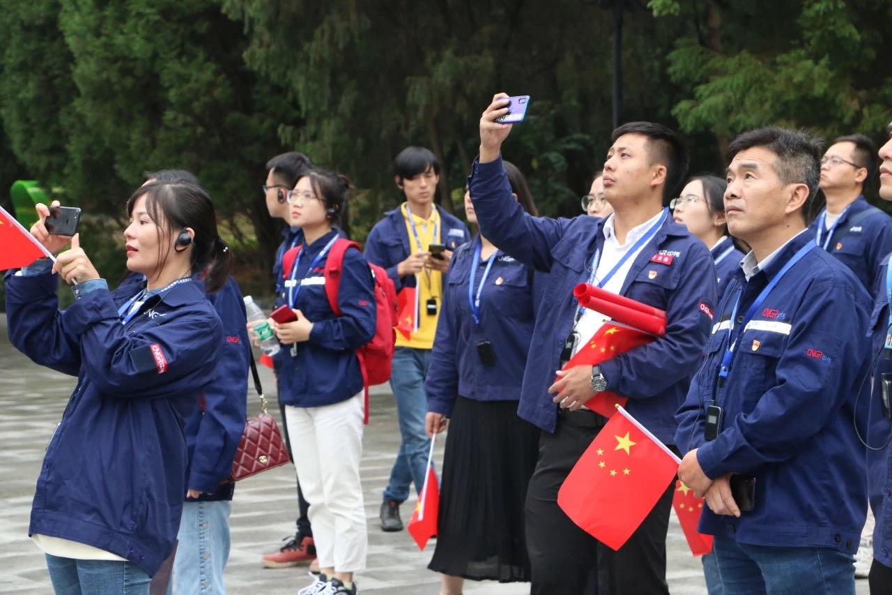 �������ʹ���-׷�󿵽�,����һ������