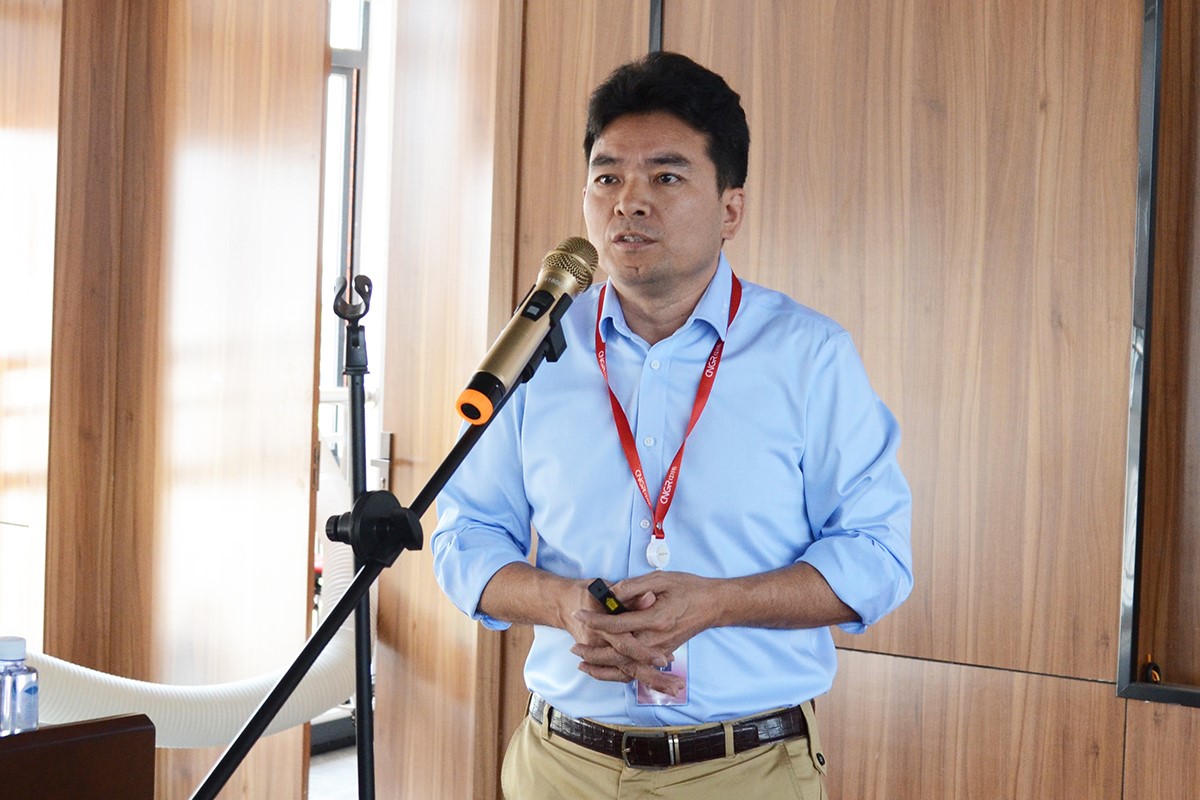 �������ʹ���-׷�󿵽�,����һ������