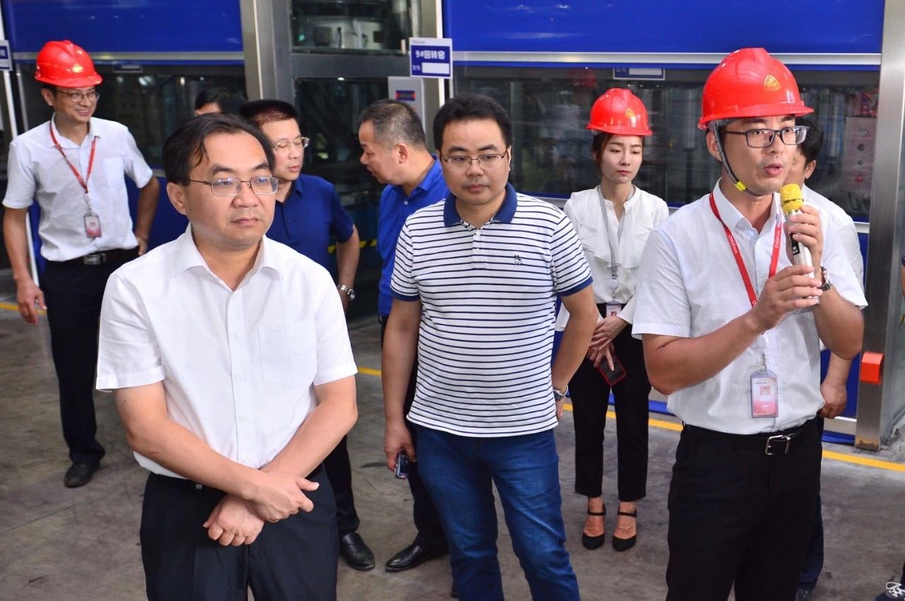 �������ʹ���-׷�󿵽�,����һ������