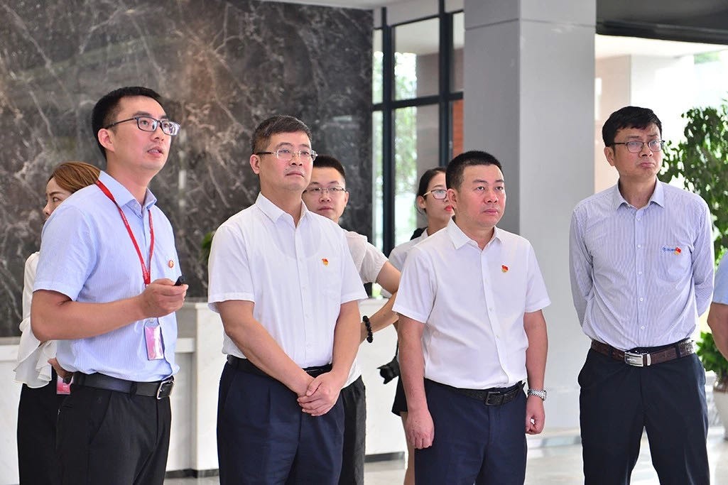 �������ʹ���-׷�󿵽�,����һ������