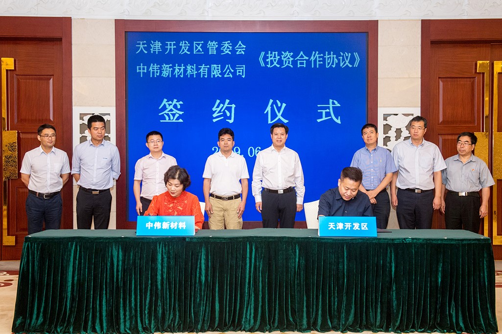 �������ʹ���-׷�󿵽�,����һ������