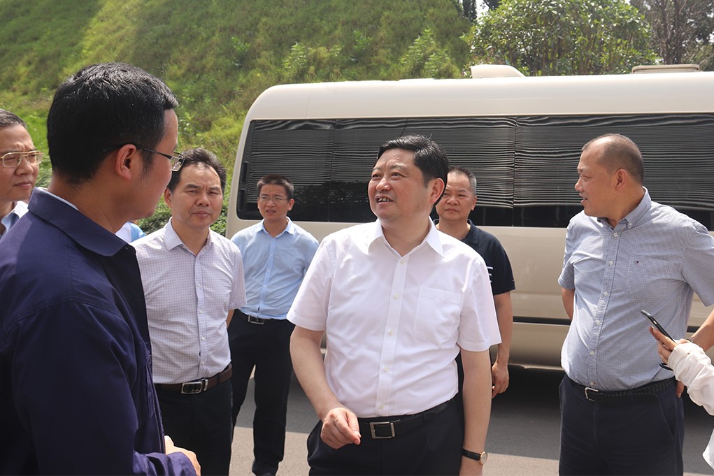 �������ʹ���-׷�󿵽�,����һ������