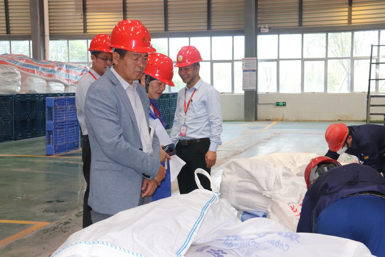 �������ʹ���-׷�󿵽�,����һ������