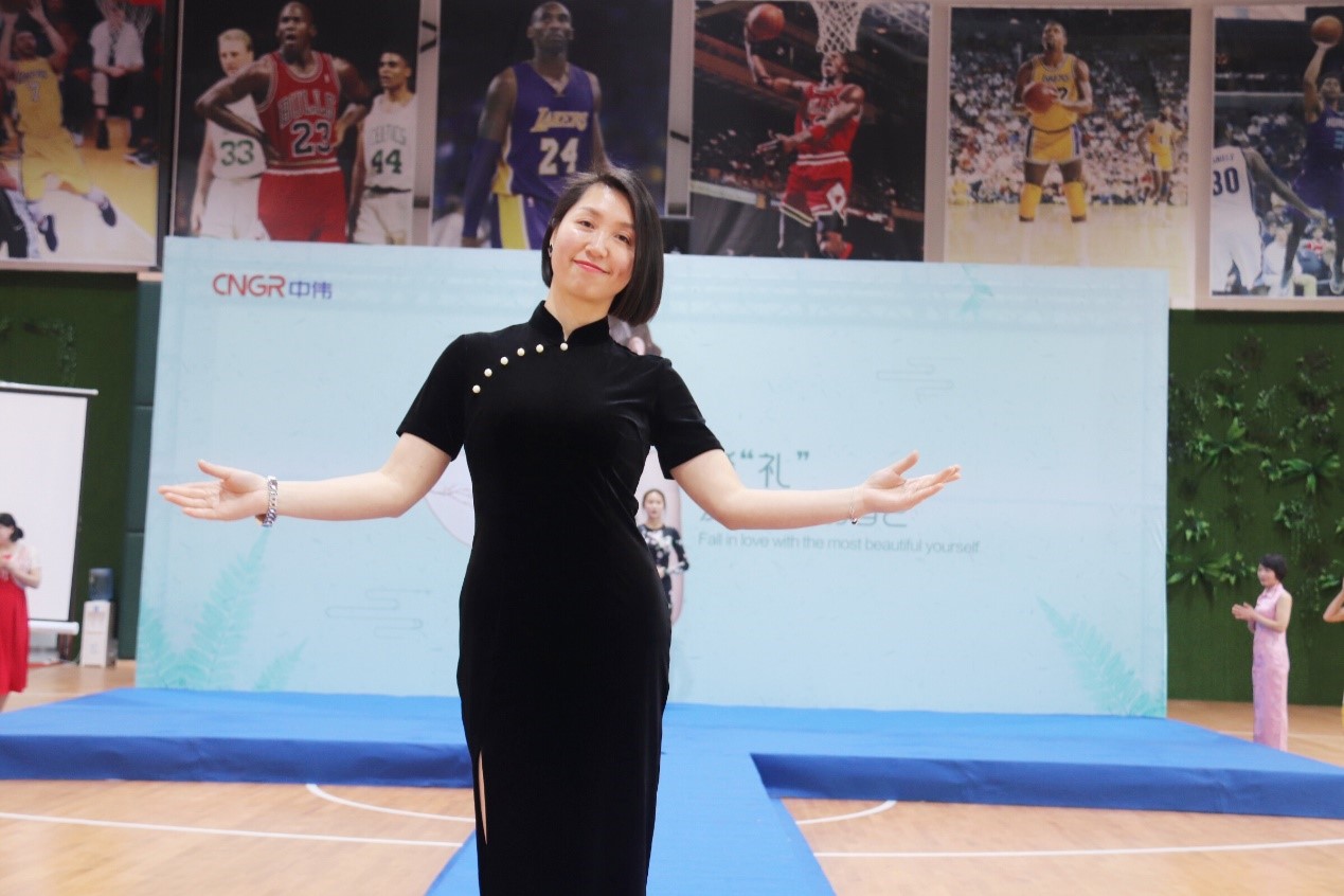 �������ʹ���-׷�󿵽�,����һ������