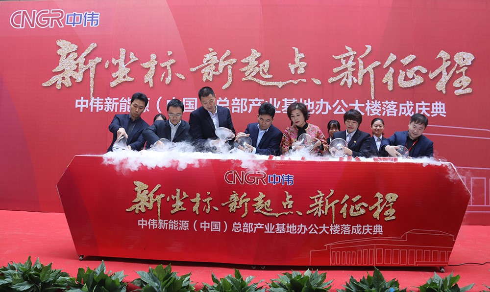 �������ʹ���-׷�󿵽�,����һ������