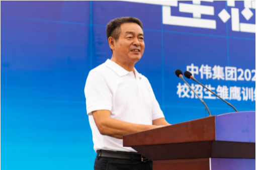 �������ʹ���-׷�󿵽�,����һ������