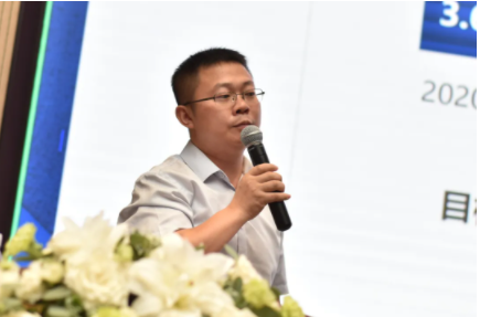 �������ʹ���-׷�󿵽�,����һ������