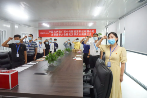 �������ʹ���-׷�󿵽�,����һ������