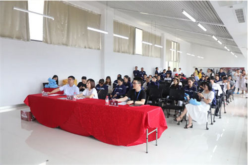 �������ʹ���-׷�󿵽�,����һ������