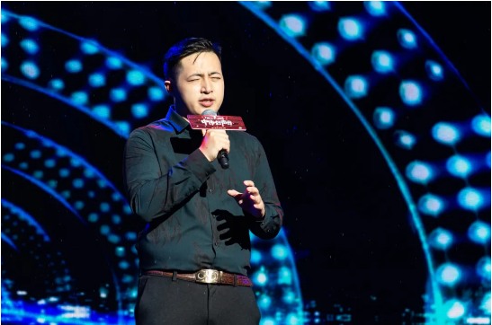 �������ʹ���-׷�󿵽�,����һ������