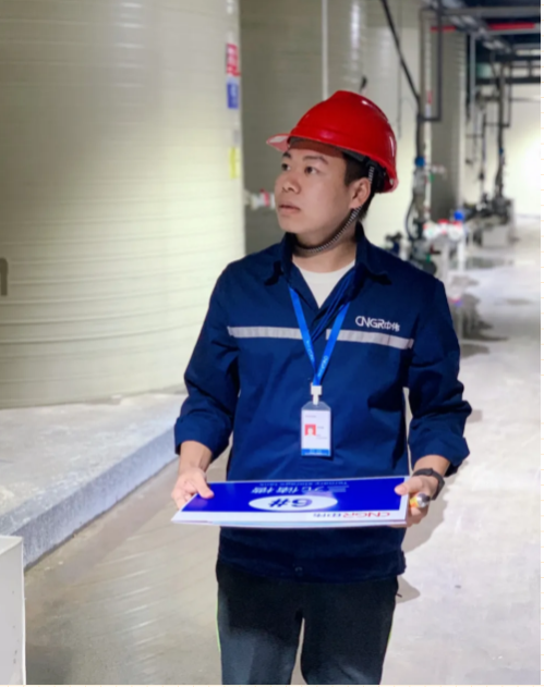 �������ʹ���-׷�󿵽�,����һ������