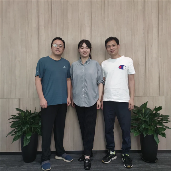 �������ʹ���-׷�󿵽�,����һ������