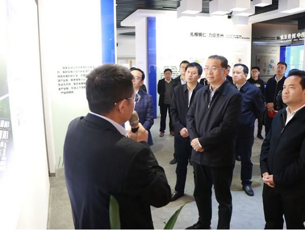 �������ʹ���-׷�󿵽�,����һ������