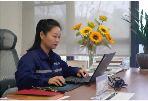 �������ʹ���-׷�󿵽�,����һ������