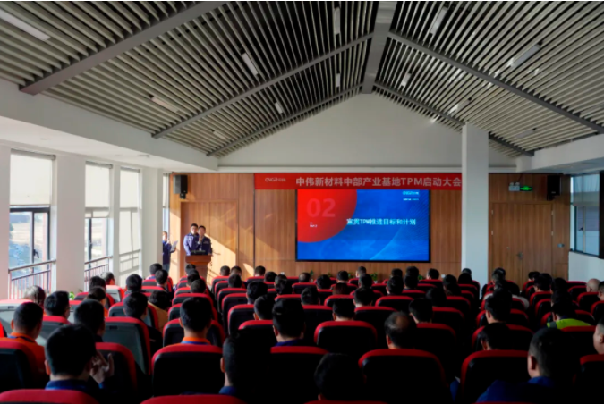 �������ʹ���-׷�󿵽�,����һ������