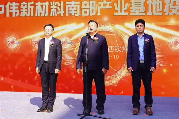 �������ʹ���-׷�󿵽�,����һ������