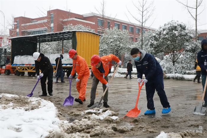 �������ʹ���-׷�󿵽�,����һ������