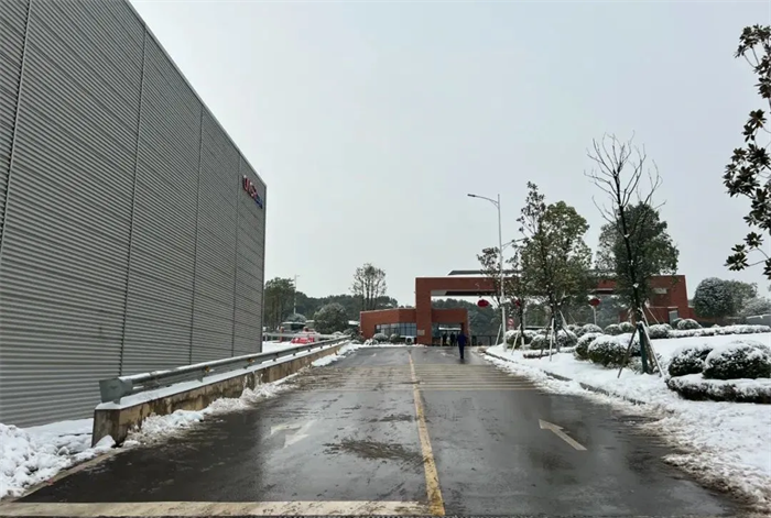 �������ʹ���-׷�󿵽�,����һ������