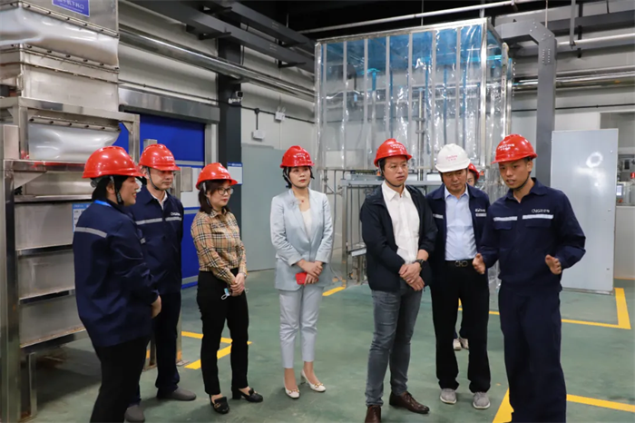 �������ʹ���-׷�󿵽�,����һ������