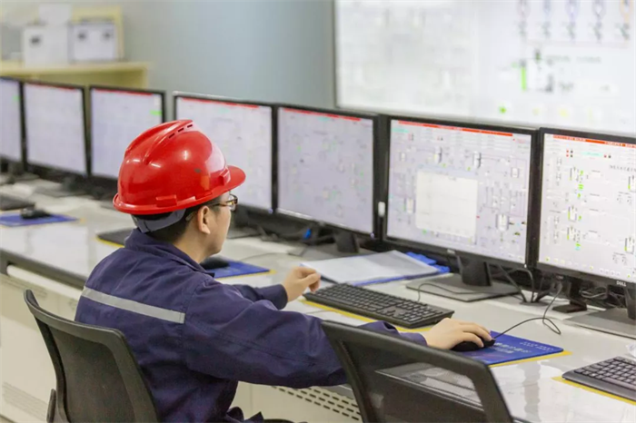 �������ʹ���-׷�󿵽�,����һ������