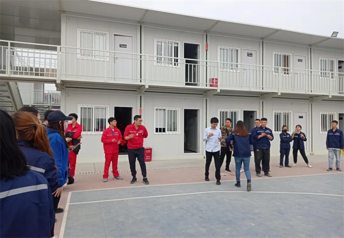 �������ʹ���-׷�󿵽�,����һ������