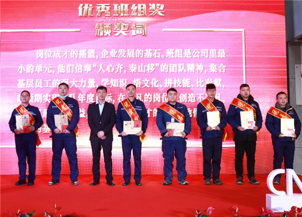 �������ʹ���-׷�󿵽�,����һ������