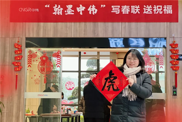 �������ʹ���-׷�󿵽�,����һ������