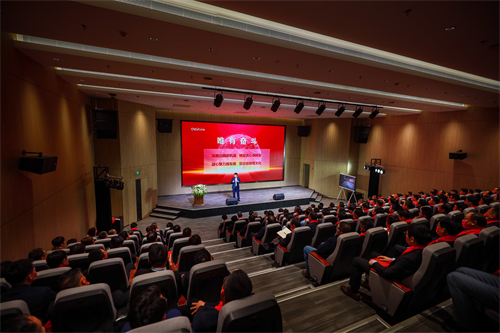 �������ʹ���-׷�󿵽�,����һ������