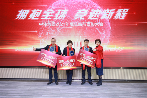 �������ʹ���-׷�󿵽�,����һ������