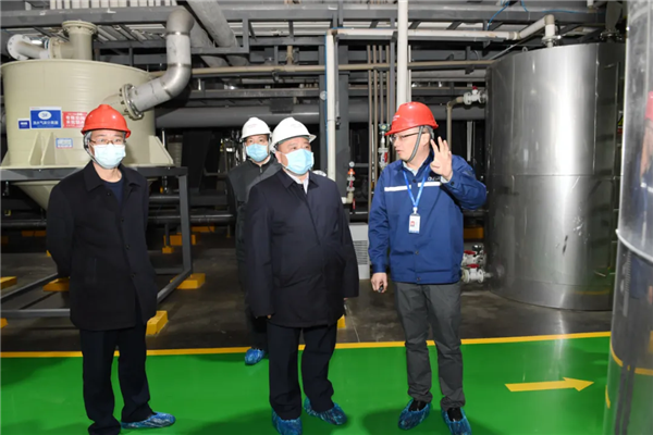 �������ʹ���-׷�󿵽�,����һ������