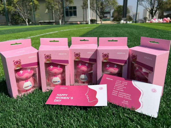 �������ʹ���-׷�󿵽�,����һ������