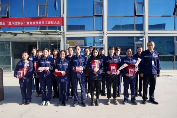 �������ʹ���-׷�󿵽�,����һ������