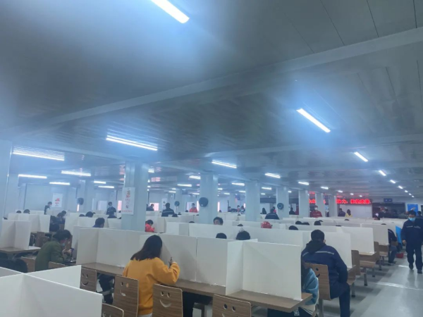 �������ʹ���-׷�󿵽�,����һ������