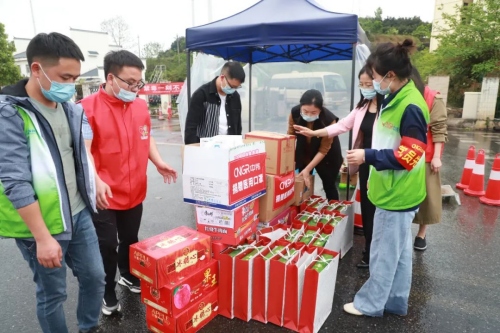 �������ʹ���-׷�󿵽�,����һ������