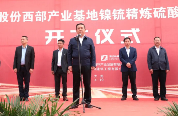 �������ʹ���-׷�󿵽�,����һ������