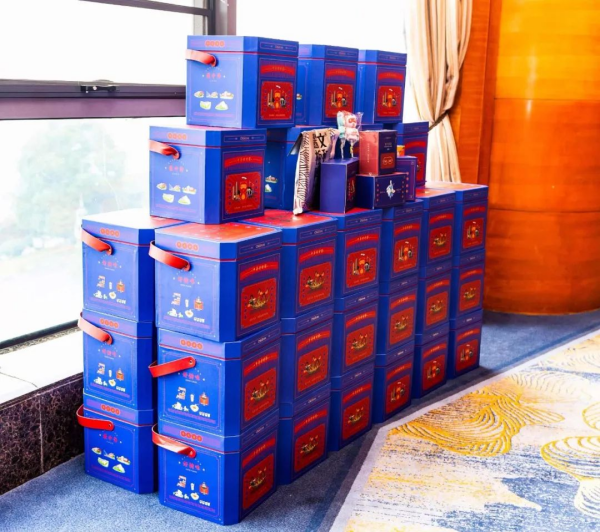 �������ʹ���-׷�󿵽�,����һ������