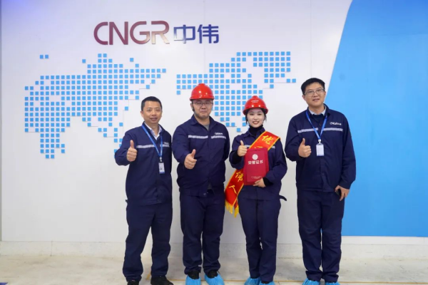 �������ʹ���-׷�󿵽�,����һ������