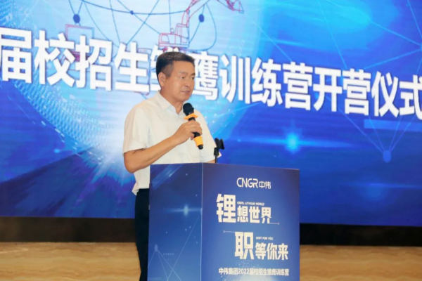 �������ʹ���-׷�󿵽�,����һ������