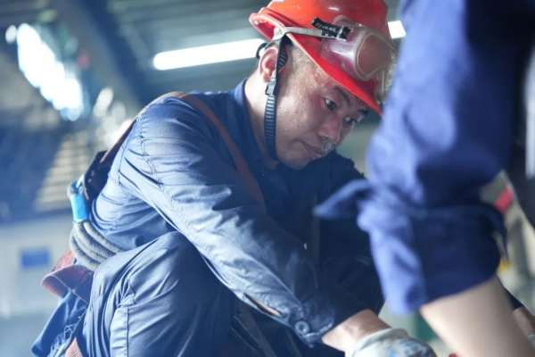 �������ʹ���-׷�󿵽�,����һ������