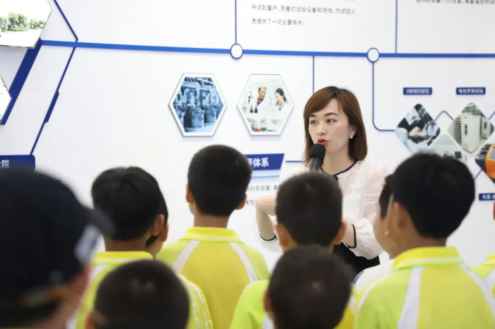 �������ʹ���-׷�󿵽�,����һ������