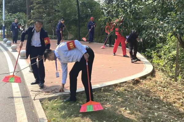 �������ʹ���-׷�󿵽�,����һ������