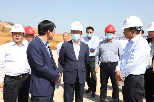 �������ʹ���-׷�󿵽�,����һ������