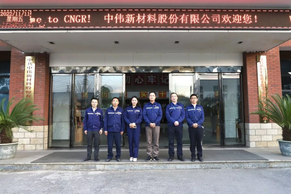 �������ʹ���-׷�󿵽�,����һ������