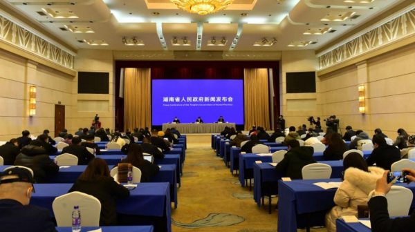 �������ʹ���-׷�󿵽�,����һ������