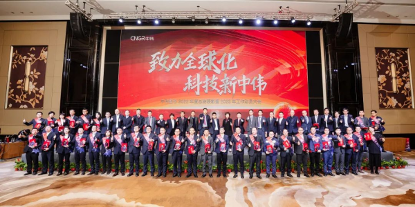 �������ʹ���-׷�󿵽�,����һ������